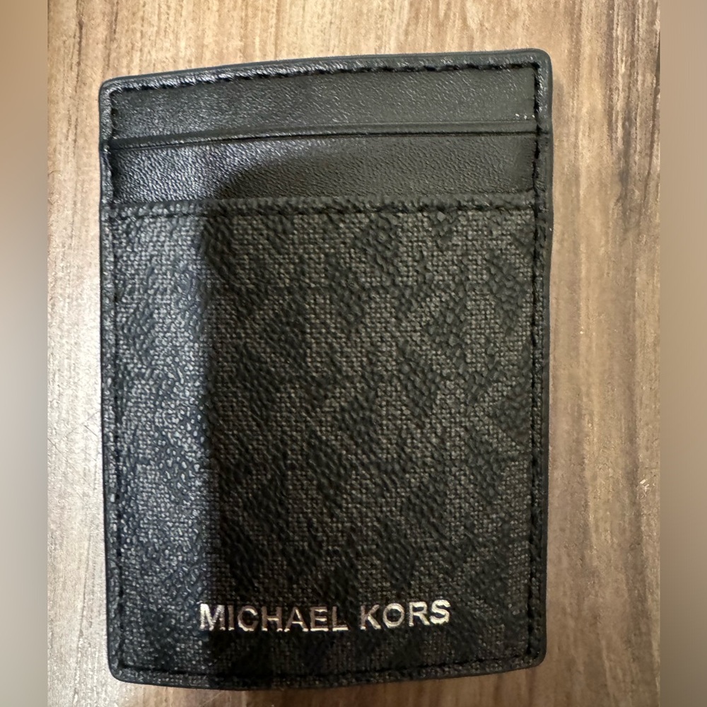 NWOT Michael Kors Card Wallet with Clip